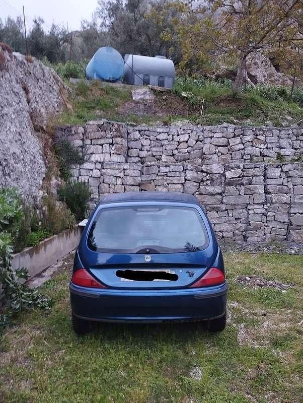 Usata Lancia Ypsilon 60 CV (44 kW) 2001 Utilitaria
