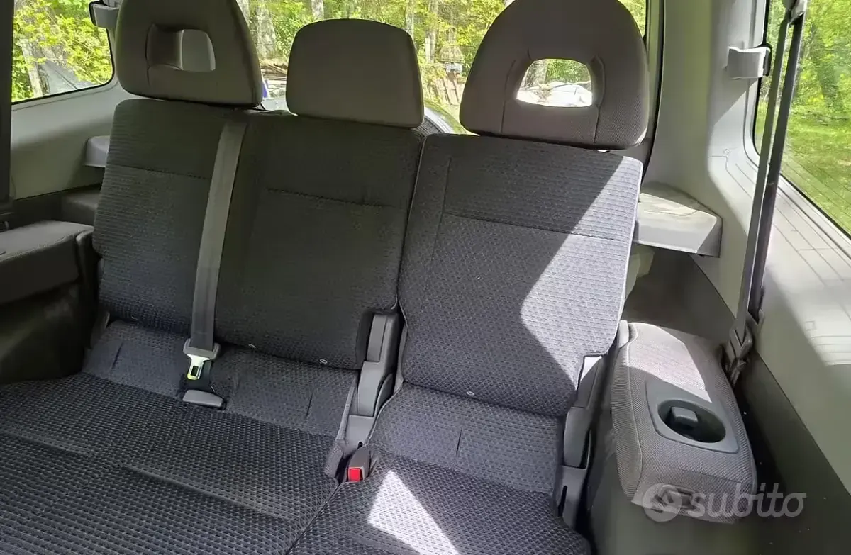 Usata Mitsubishi Pajero 115 CV (84 kW) 2005 Grigio SUV