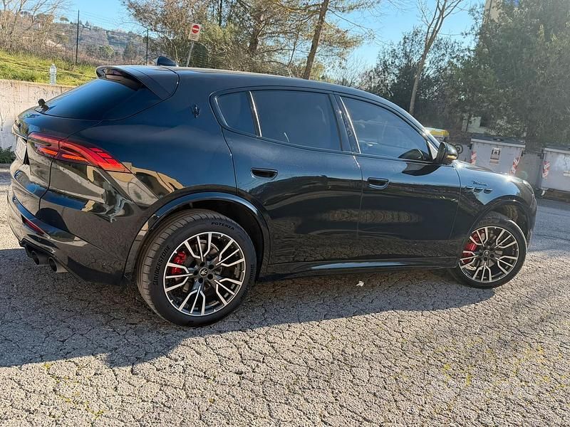 Usata Maserati Grecale 330 CV (242 kW) 2023 Nero SUV