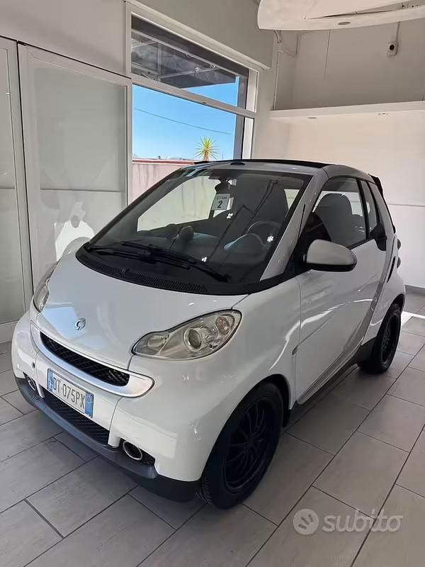 Usata Smart ForTwo Cabrio Passion 84 CV (61 kW) 2009 Bianco Cabrio