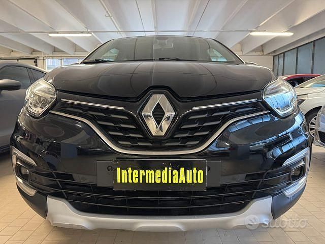 Usata Renault Captur Intens 110 CV (80 kW) 2018 Nero SUV