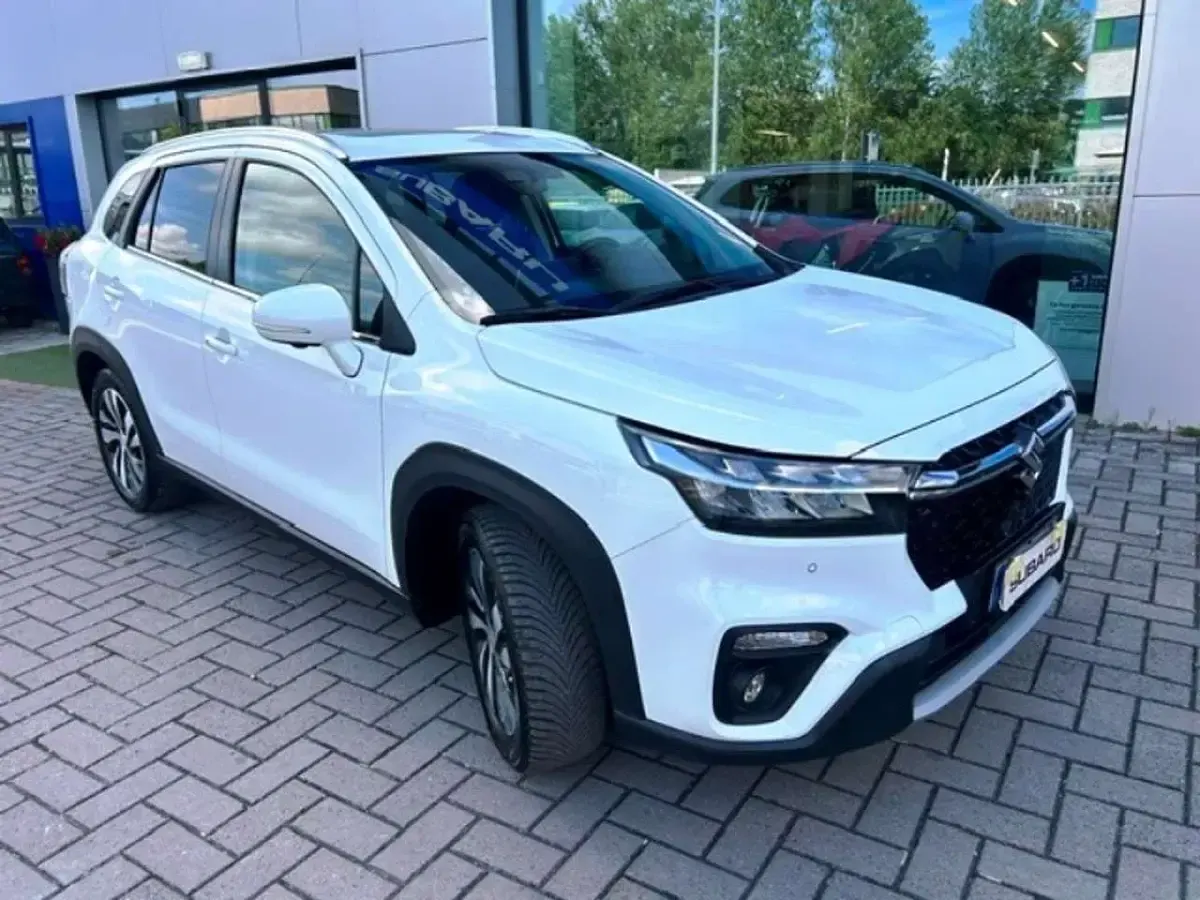 Usata Suzuki SX4 S-Cross 102 CV (75 kW) 2023 Bianco SUV