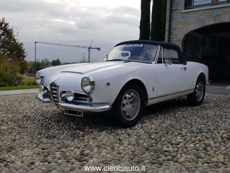 Bianco Usata 1964 Alfa Romeo Giulia Spider Cabrio | 80.000 € - Immagine 1/4