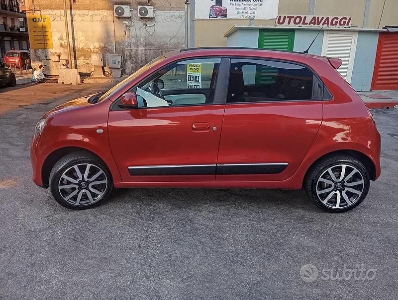 Usata Renault Twingo 69 CV (50 kW) 2017 Utilitaria