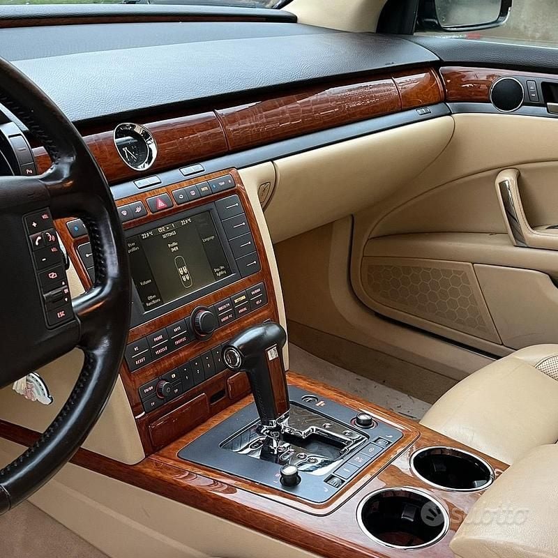Usado VW Phaeton 224 CV (164 kW) 2005 Berlina