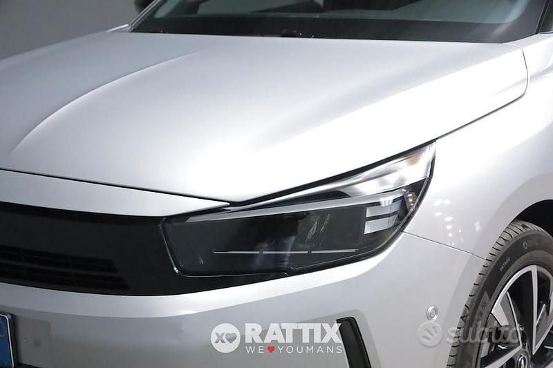 Usata Opel Corsa 101 CV (74 kW) 2025 Kaolin white Berlina