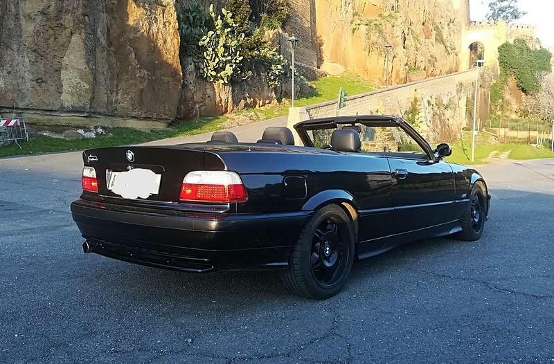 Usata BMW 318 Cabriolet 116 CV (85 kW) 1995 Cabrio