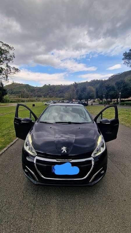 Usata Peugeot 208 Active 75 CV (55 kW) 2017 Utilitaria
