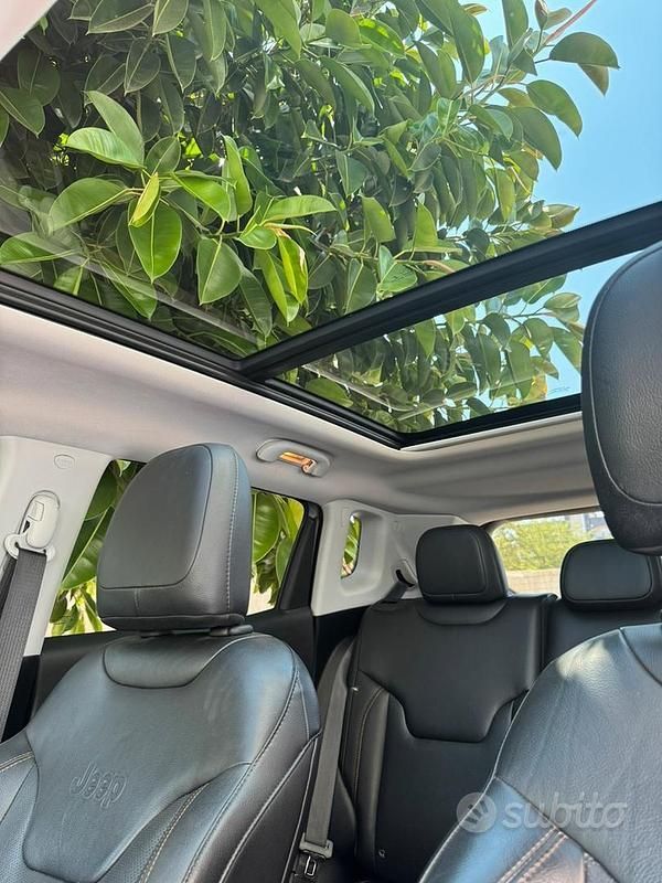 Usata Jeep Compass Limited 140 CV (102 kW) 2018 Grigio SUV