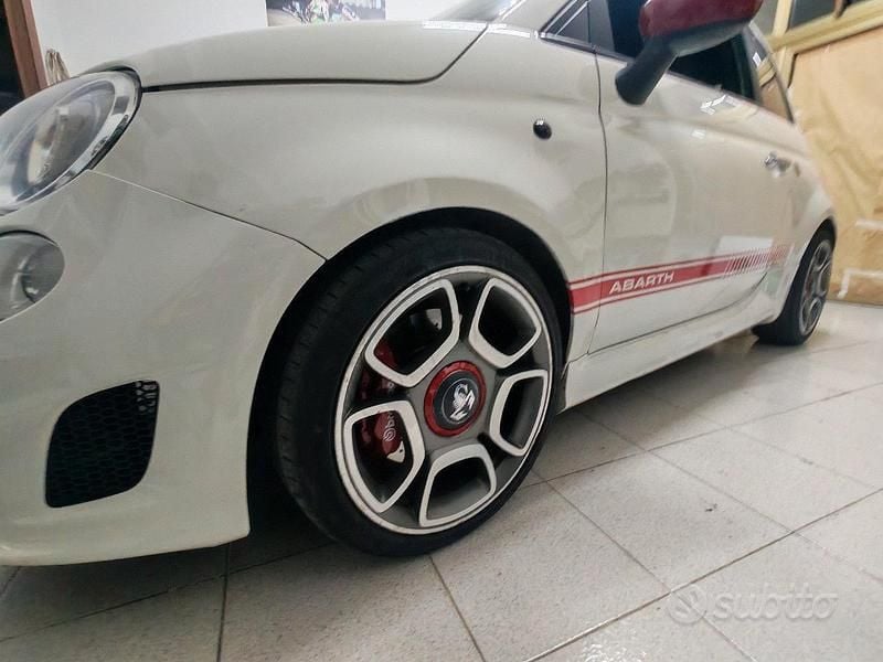 Occasion Abarth 500 135 ch (99 kW) 2008 Blanc Citadine
