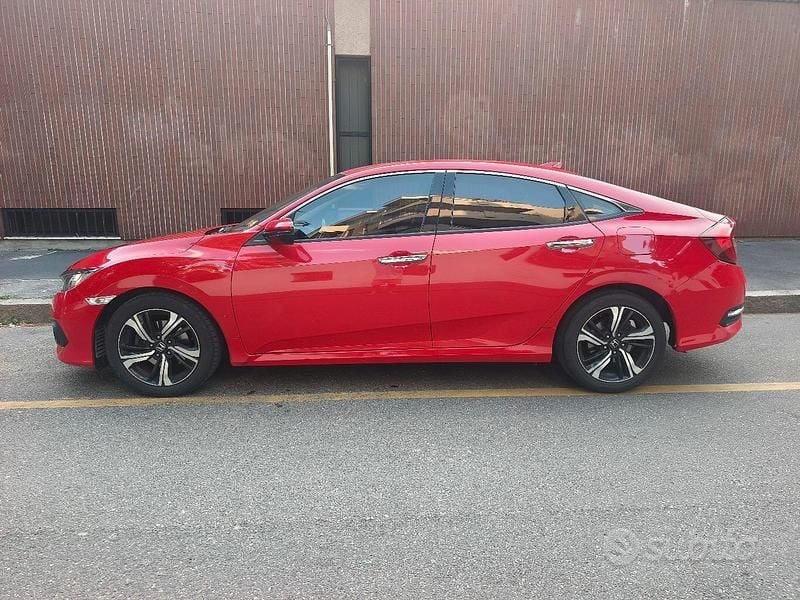 Usata Honda Civic 2019 Rosso Berlina