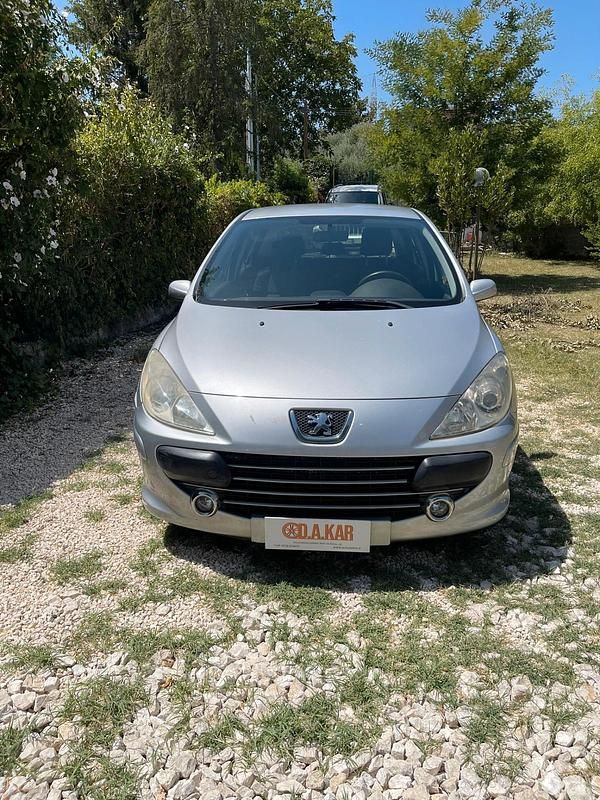 Usata Peugeot 307 90 CV (66 kW) 2007 Grigio Berlina