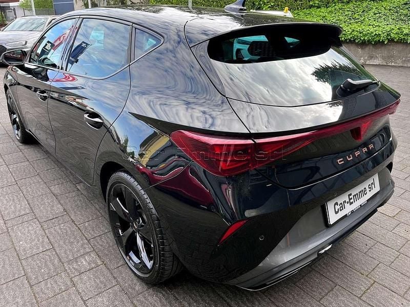 Usata Cupra Leon 150 CV (110 kW) 2024 Nero midnight Berlina