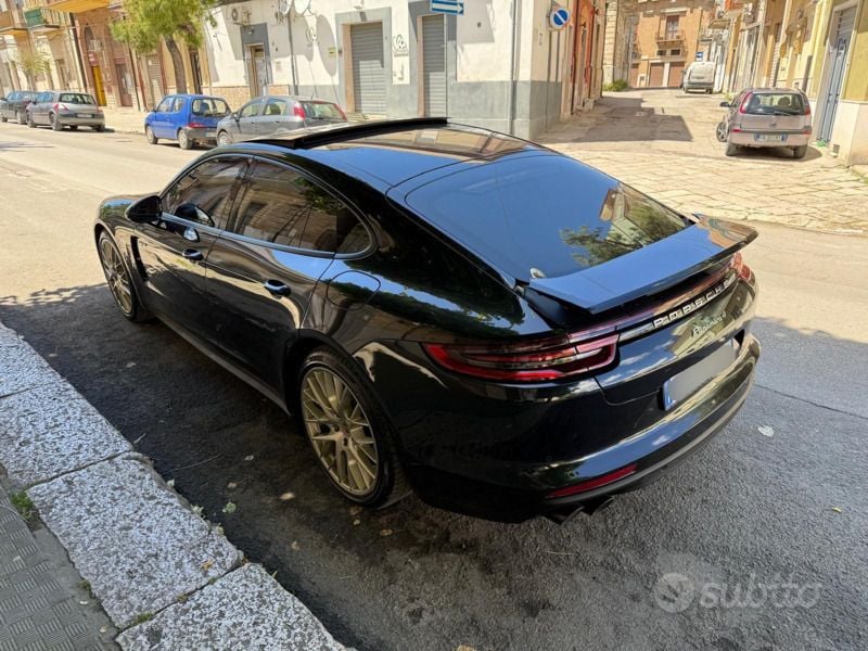 Usata Porsche Panamera 4 2020 Nero Berlina