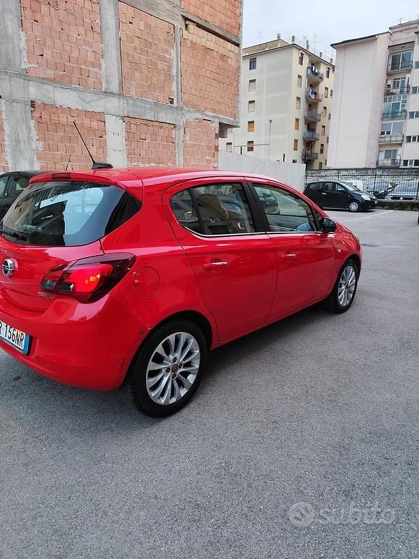 Usata Opel Corsa Cosmo 90 CV (66 kW) 2018 Utilitaria