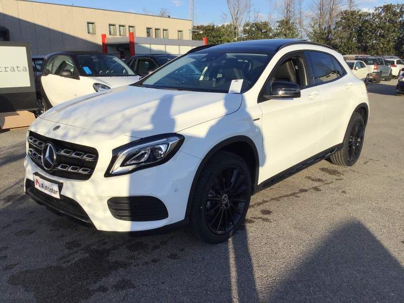 Mercedes Gla Night Edition Usata