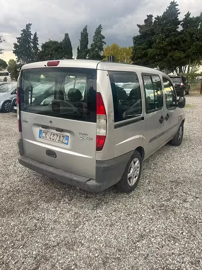 Usata Fiat Doblò Active 103 CV (75 kW) 2003 Grigio Monovolume