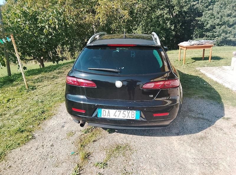 Usata Alfa Romeo 159 Exclusive 170 CV (125 kW) 2006 Nero Station wagon