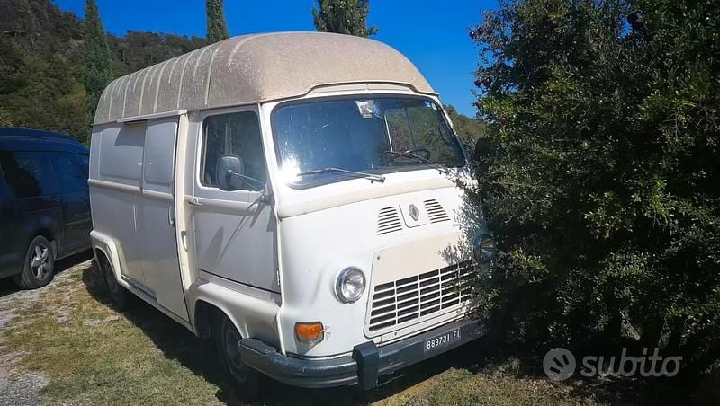 Usado Renault Estafette 1970 Blanco Monovolumen