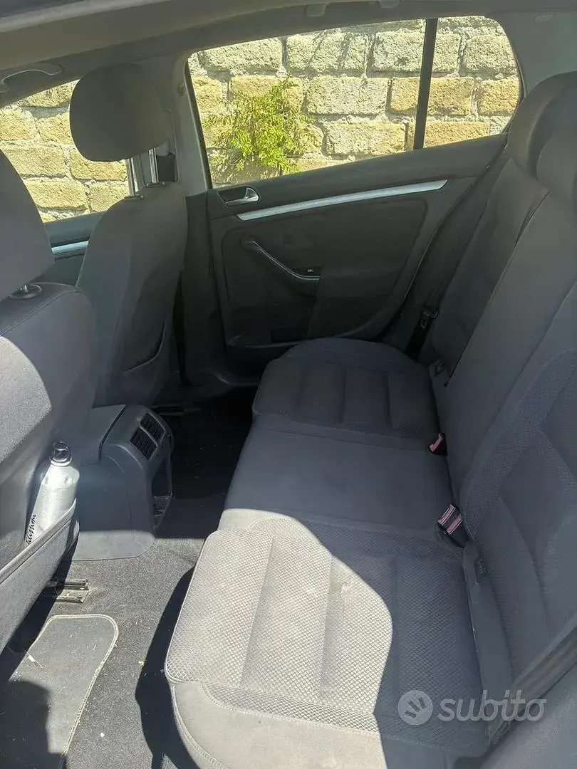Usata VW Golf V 140 CV (102 kW) 2006 Utilitaria