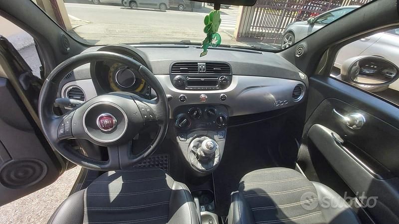 Usata Fiat 500 75 CV (55 kW) 2010 Verde