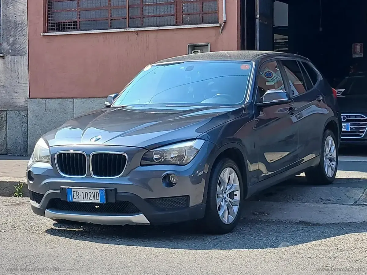 Usata BMW X1 143 CV (105 kW) 2013 Grigio SUV