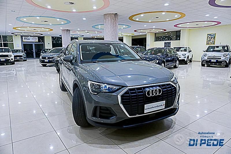 Usata Audi Q3 Business 150 CV (110 kW) 2021 Grigio SUV