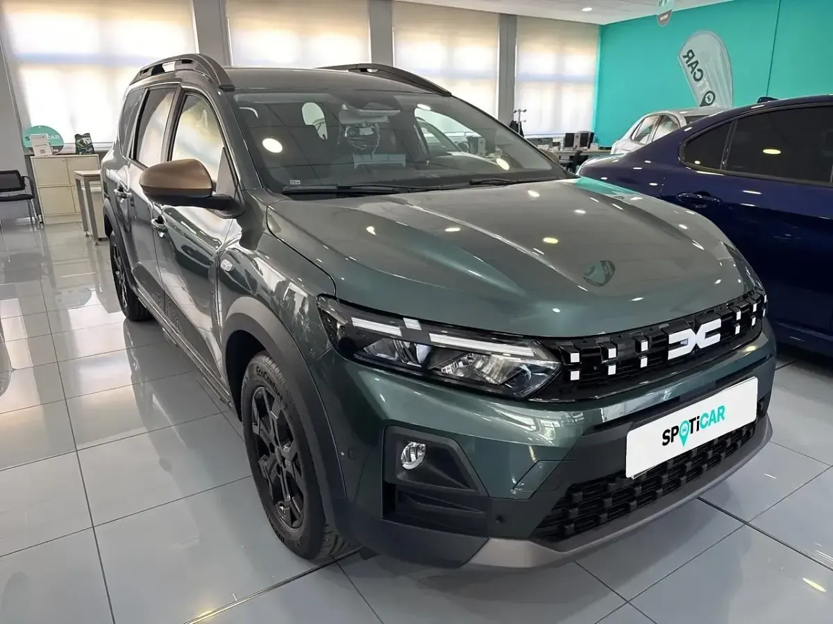 Nuova Dacia Jogger Extreme 155 CV (114 kW) 2026 Grigio Monovolume