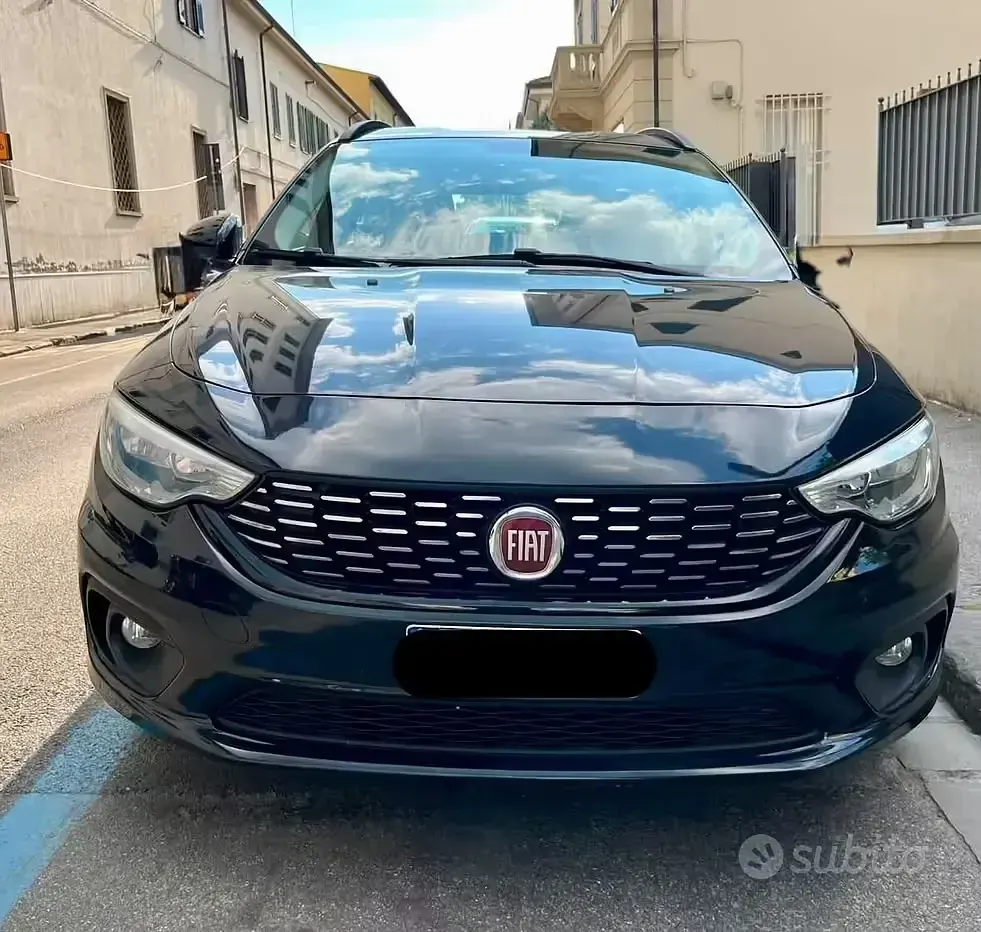 Usata Fiat Tipo 120 CV (88 kW) 2017 Nero Station wagon
