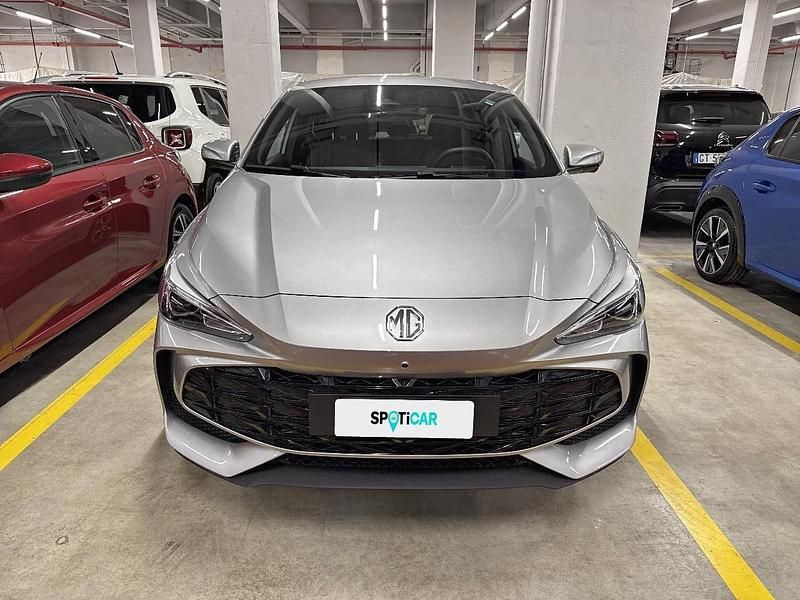 Usata MG MG3 Luxury 194 CV (142 kW) 2024 Grigio Utilitaria
