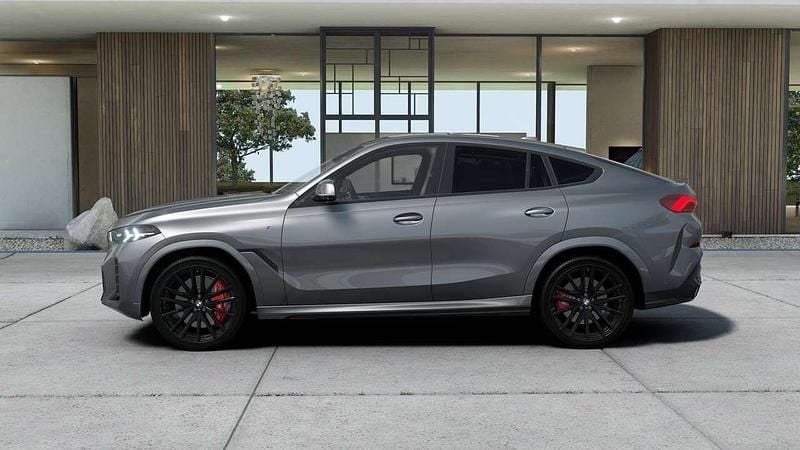 Nuova BMW X6 M Sport 298 CV (219 kW) 2026 Skyscraper grey metallic SUV
