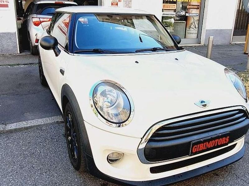 Bianco Usata 2016 Mini One D Due volumi | 7900 € (Super prezzo) - Immagine 1/4