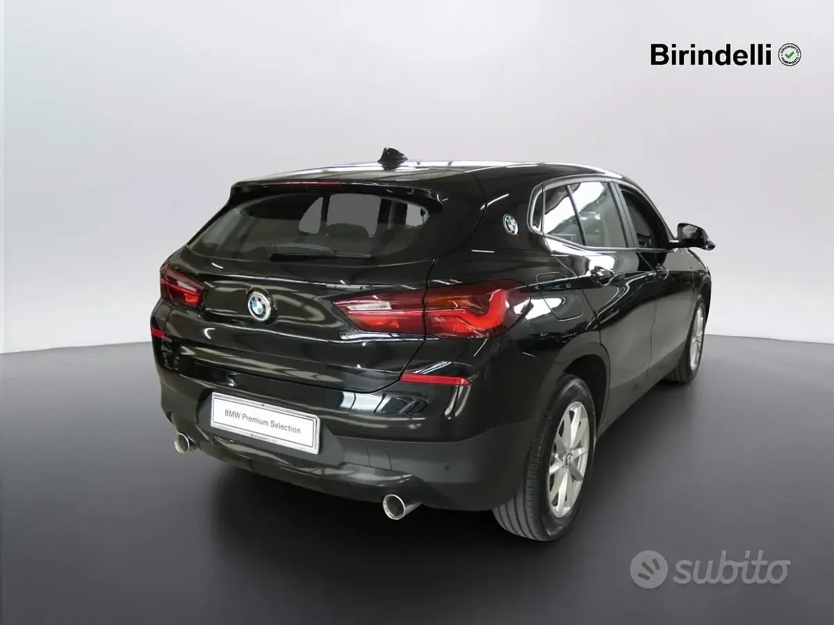 Usata BMW X2 Performance 150 CV (110 kW) 2022 Schwarz pastello SUV