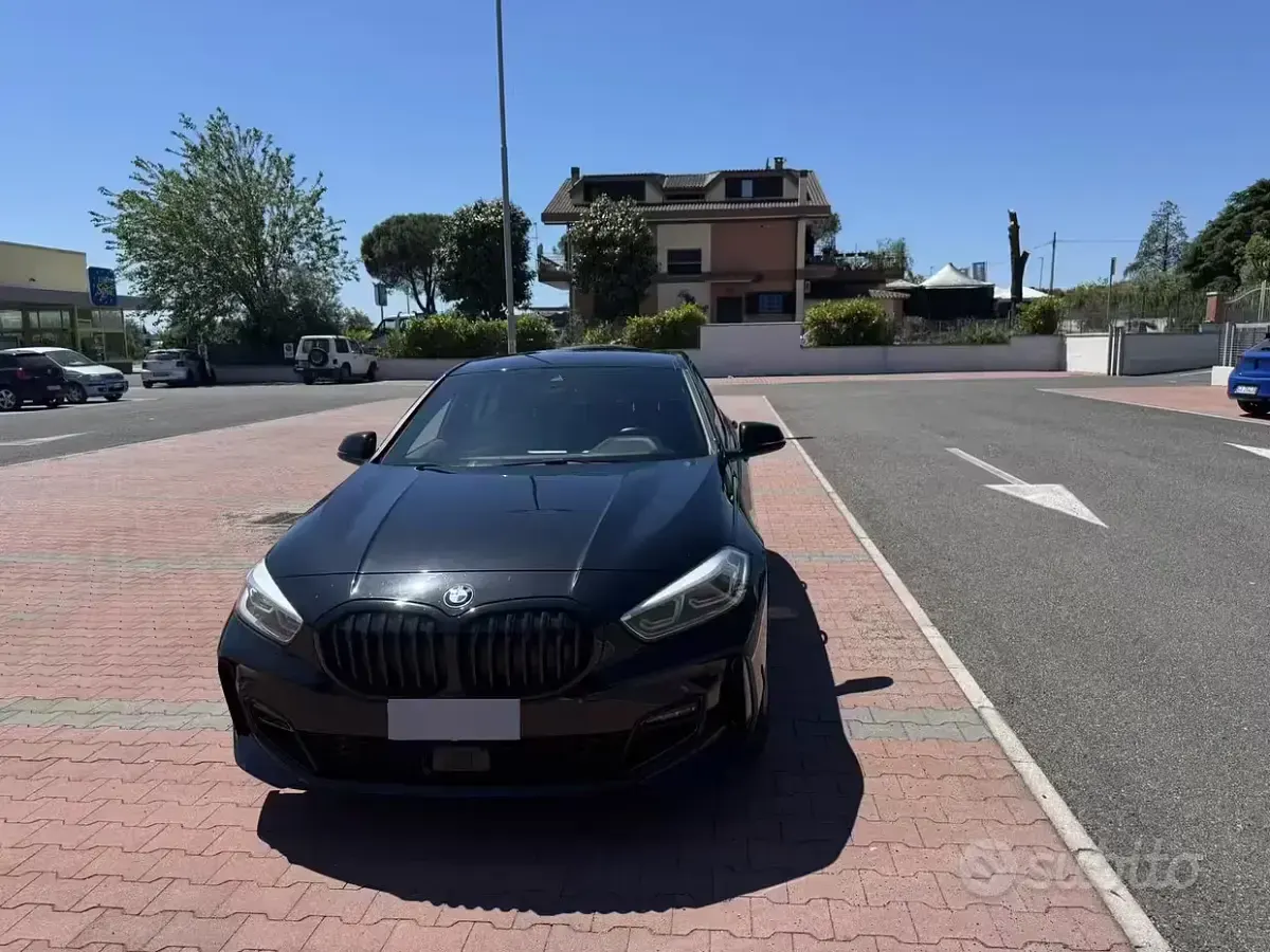 Usata BMW 118 M Sport 150 CV (110 kW) 2020 Nero Utilitaria