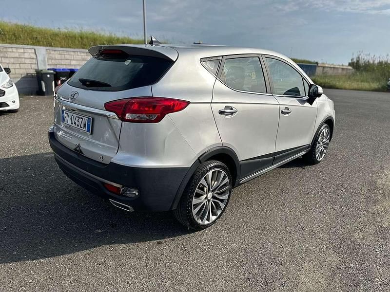 Usata DR DR4 114 CV (83 kW) 2019 Argento SUV