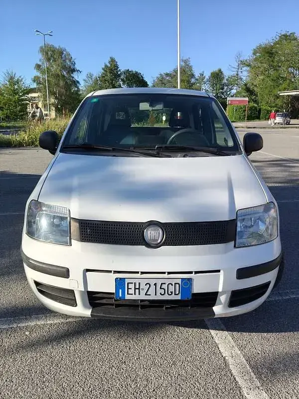 Usata Fiat Panda Active 69 CV (50 kW) 2011 Utilitaria