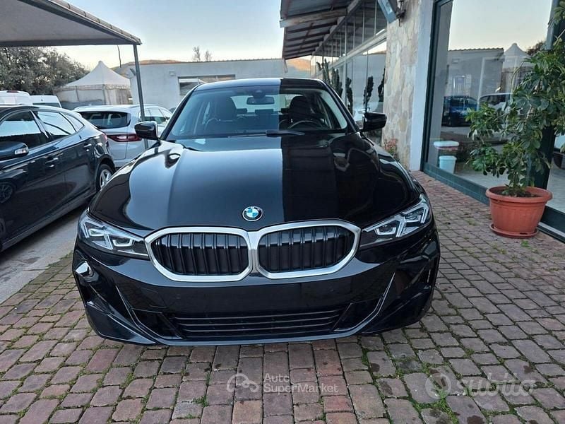 Begagnad BMW 318 150 HK (110 kW) 2022 Svart Sedan