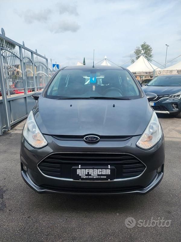 Usata Ford B-MAX 95 CV (69 kW) 2018 Grigio Monovolume