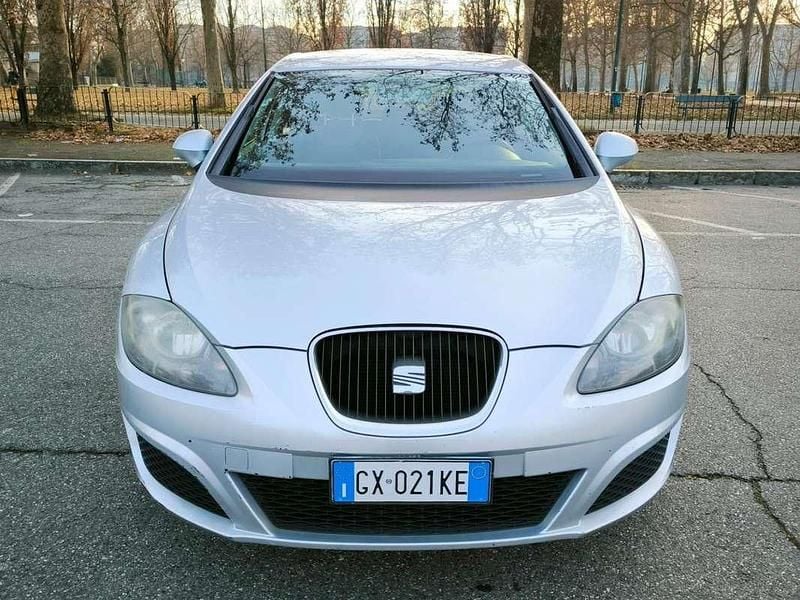 Usata Seat Leon Reference 86 CV (63 kW) 2010 Grigio Utilitaria