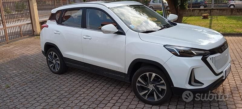 Usata EVO Evo 5 127 CV (93 kW) 2023 Bianco SUV