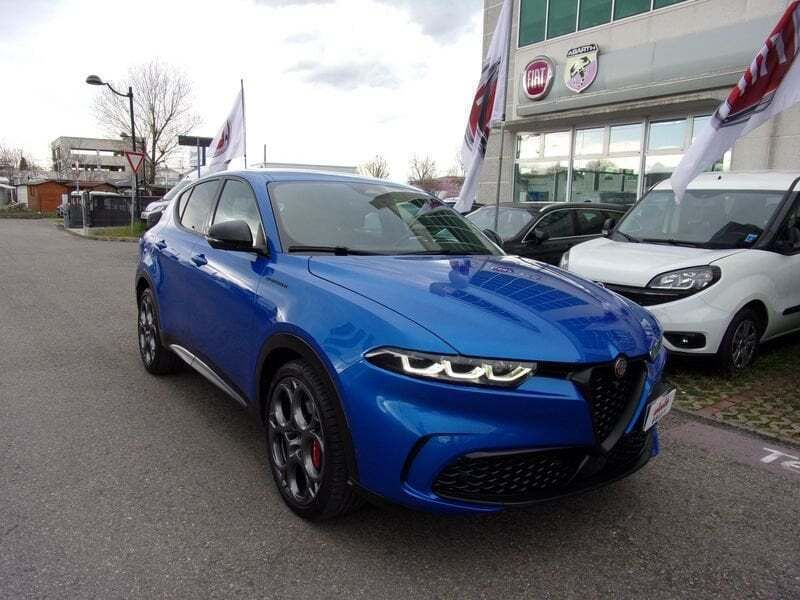 Blu Usata 2023 Alfa Romeo Tonale Edizione Speciale SUV | 32.500 € (Molto cara) - Immagine 1/4