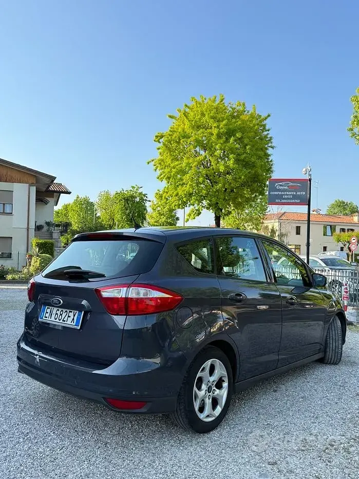Usata Ford C-MAX 115 CV (84 kW) 2012 Grigio Monovolume