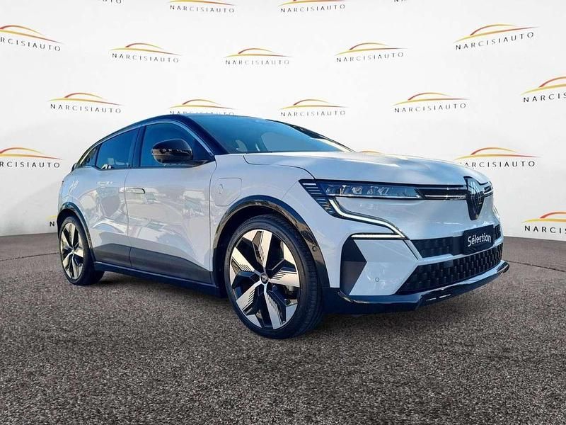 Usata Renault Megane E-Tech Komfort 55 kW (75 CV) 2022 Bianco SUV