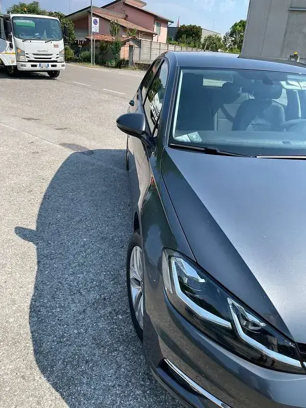 Usata VW Golf VII 150 CV (110 kW) 2020 Grigio Cabrio