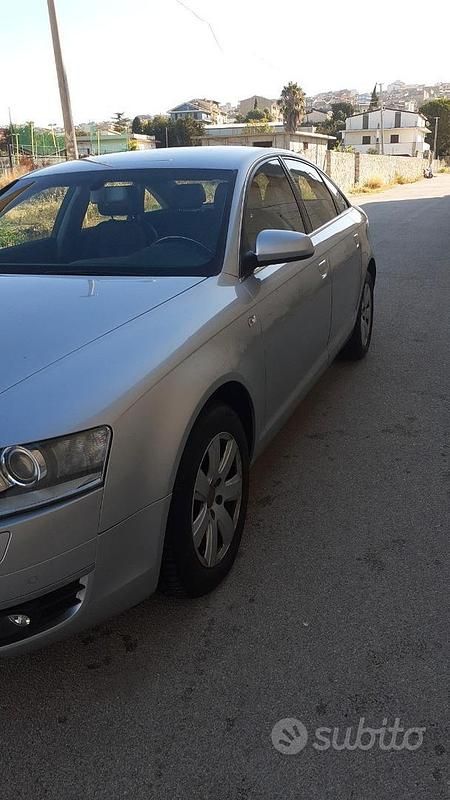 Usata Audi A6 220 CV (161 kW) 2004 Grigio Berlina