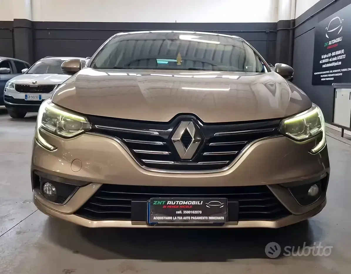 Usata Renault Mégane Bose Edition 132 CV (97 kW) 2017 Giallo Berlina