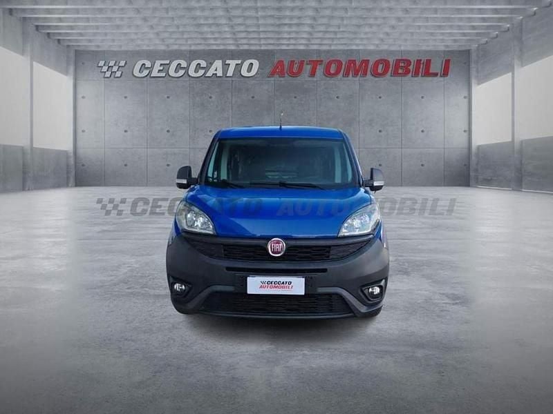 Usata Fiat Doblò 95 CV (69 kW) 2018 Blu Monovolume