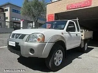 Brugt Nissan Navara 133 HK (97 kW) 2010 Hvid Pickup / Ladvogn