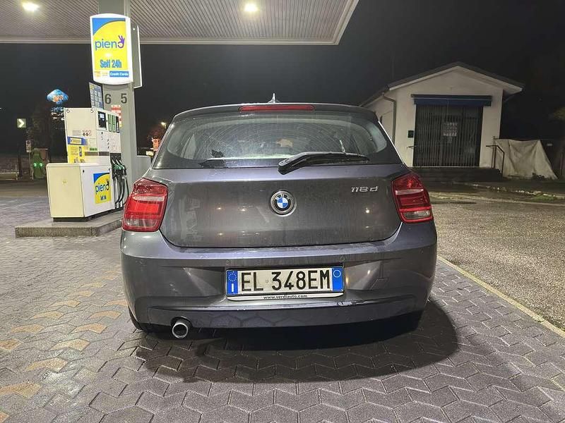 Usata BMW 118 Coupé 143 CV (105 kW) 2012 Grigio Coupé