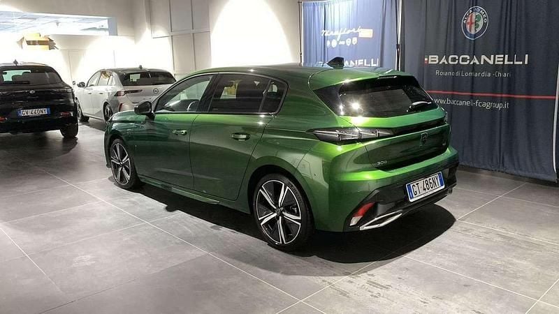 Usata Peugeot 308 GT 131 CV (96 kW) 2024 Verde Berlina